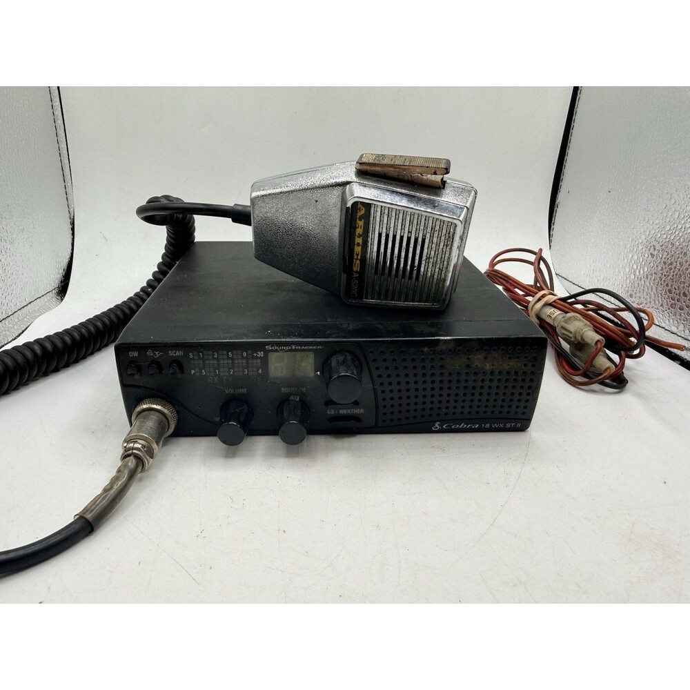 Cobra 18 WX ST II 40 Channel CB Radio w/ Aries Lapel Microphone UNTESTED